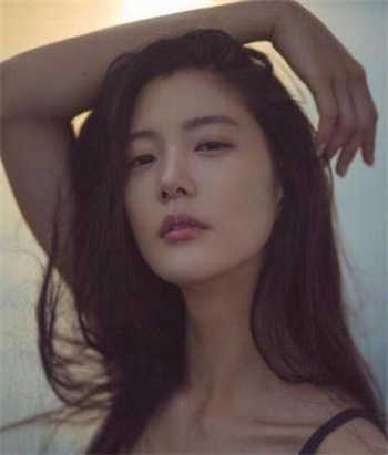 寝室六人间by一只木子果