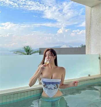 打开有个兔子的直播软件