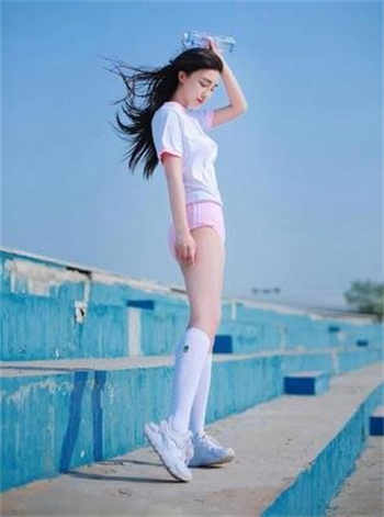 美女xoxo又黄动态图