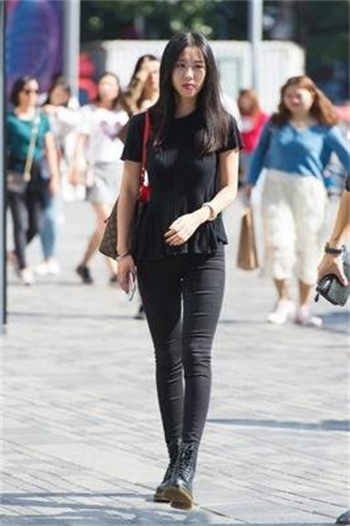 寝室六人间by一只木子果